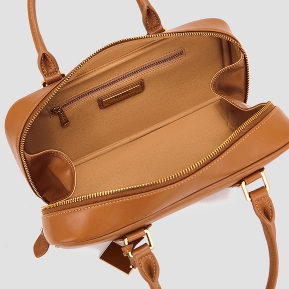 SMALL HANDLE PURSE - Picture 13 of 17